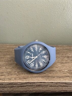 Golden Hour Silicone Women's Analog Watch